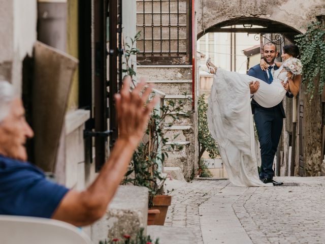 Il matrimonio di Valeria e Nello a Castel Campagnano, Caserta 31