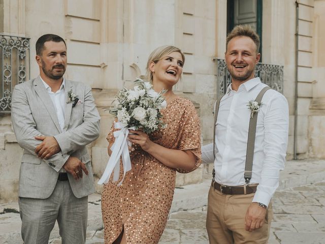 Il matrimonio di Nathalia e Roger a Scicli, Ragusa 49