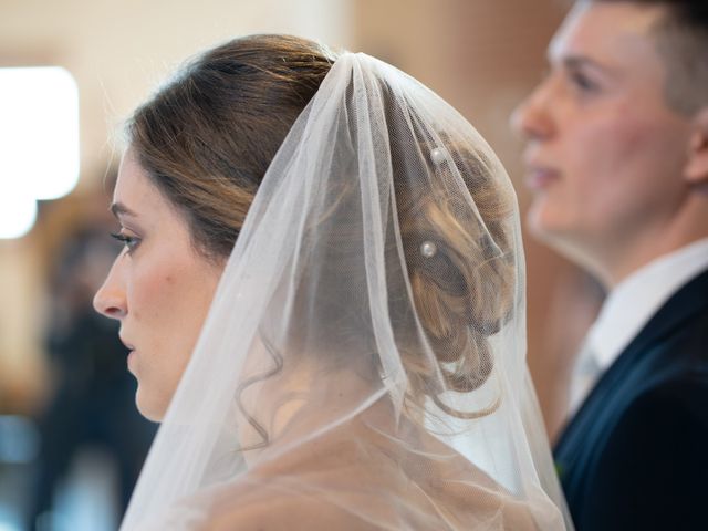 Il matrimonio di Pietro e Ester a Inveruno, Milano 4