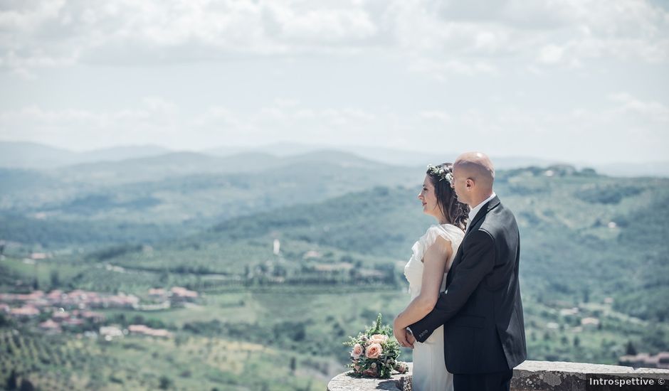 Il matrimonio di Massimo e Laura a Carmignano, Prato