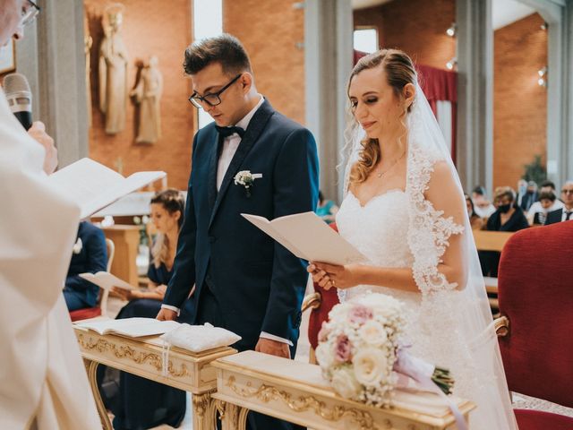Il matrimonio di Nicolò  e Monica a Lissone, Monza e Brianza 11