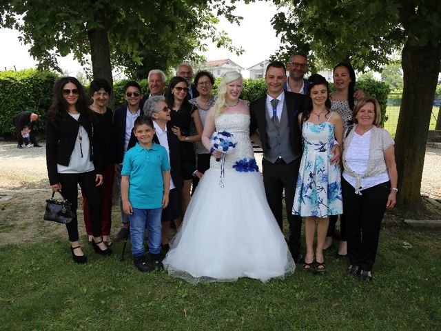 Il matrimonio di Davide  e Wendy  a Settimo Torinese, Torino 38