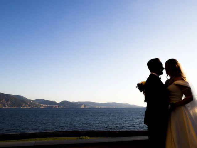 Il matrimonio di Melis e Vincenzo a Torre del Greco, Napoli 20