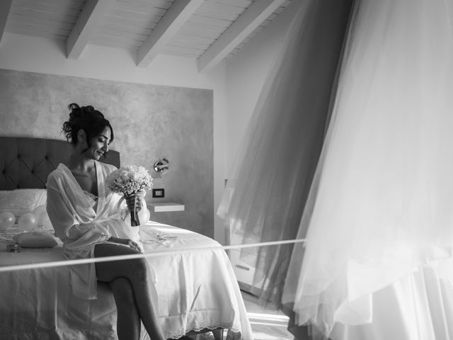 Il matrimonio di Simone e Ilaria a Marchirolo, Varese 11