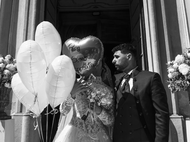 Il matrimonio di Simone e Ilaria a Marchirolo, Varese 28