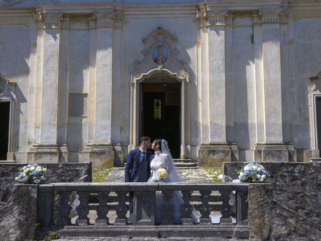 Il matrimonio di Simone e Ilaria a Marchirolo, Varese 31