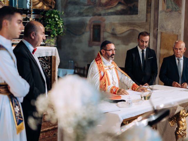 Il matrimonio di Thomas e Tahita a Balerna, Ticino 32