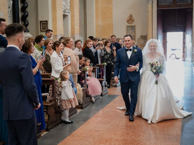 Il matrimonio di Alessio e Perla a Modena, Modena 22