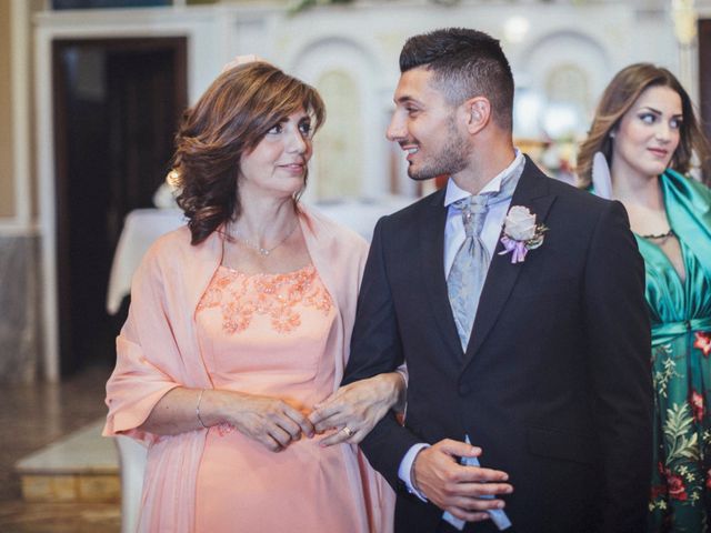 Il matrimonio di Mario e Lhea a Vasto, Chieti 28