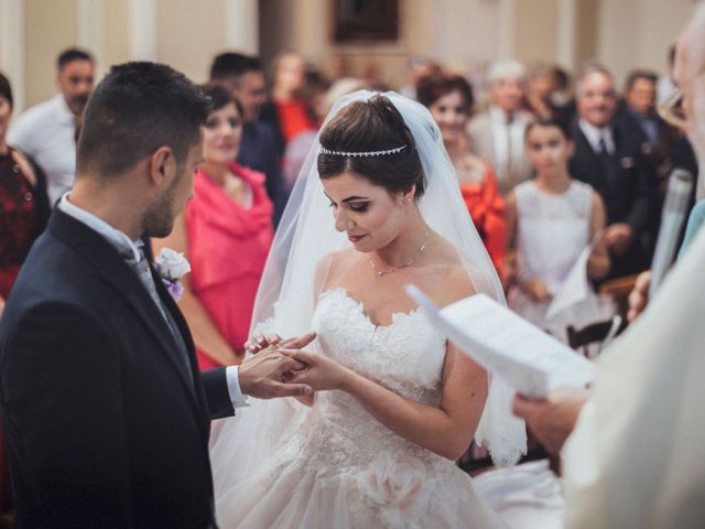 Il matrimonio di Mario e Lhea a Vasto, Chieti 34