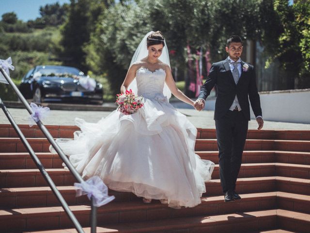 Il matrimonio di Mario e Lhea a Vasto, Chieti 55