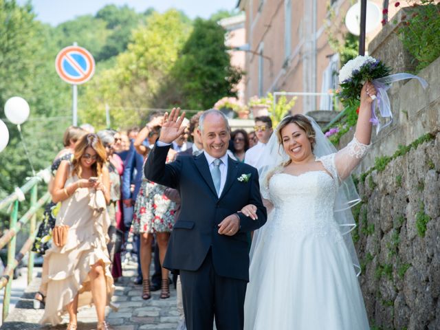 Il matrimonio di Stefano e Giovanna a Castronuovo di Sant&apos;Andrea, Potenza 9