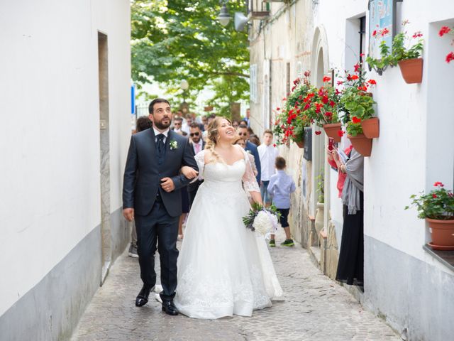 Il matrimonio di Stefano e Giovanna a Castronuovo di Sant&apos;Andrea, Potenza 21