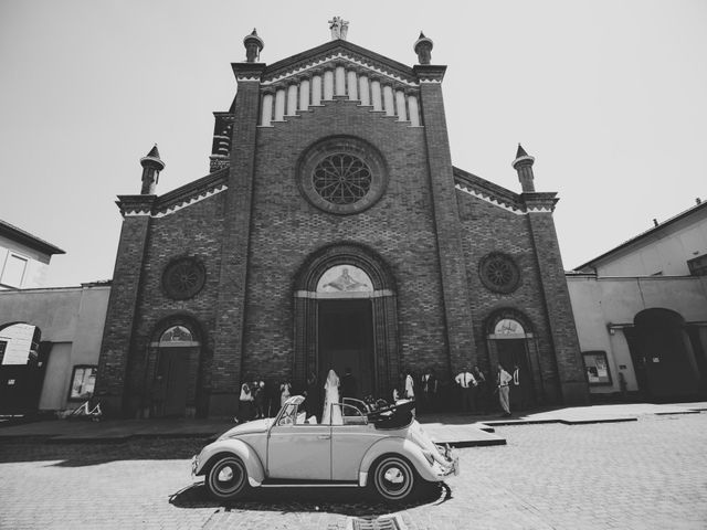 Il matrimonio di Simone e Claudia a Muggiò, Monza e Brianza 14