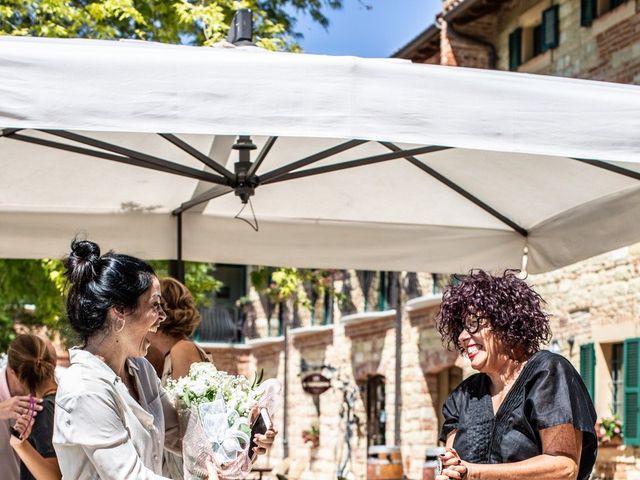 Il matrimonio di Alberto e Camila a Montemagno, Asti 18