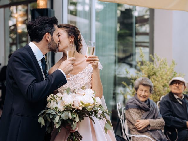 Il matrimonio di Gabriele e Elena a Villa Guardia, Como 91