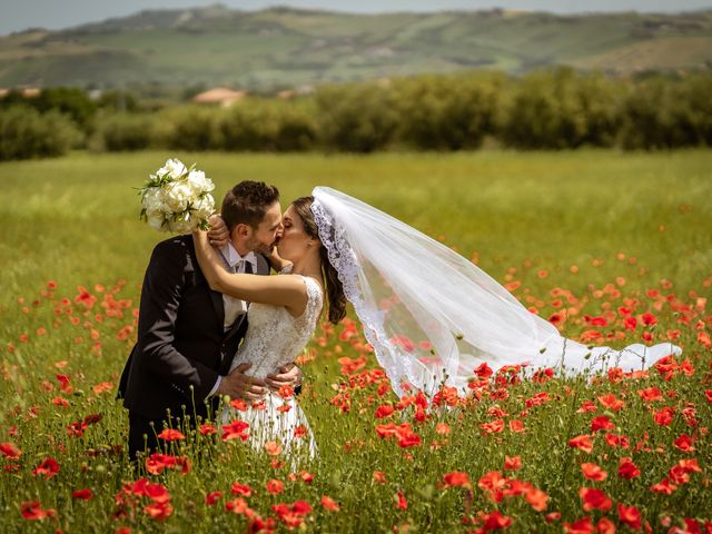 Il matrimonio di Luigi e Clelia a Mosciano Sant&apos;Angelo, Teramo 27