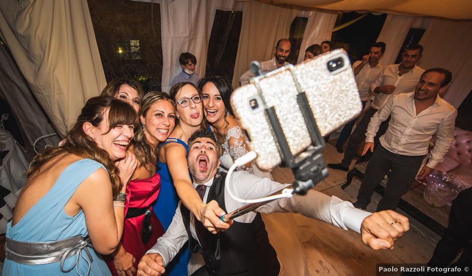 Il matrimonio di Andrea e Veronica a Pietrasanta, Lucca