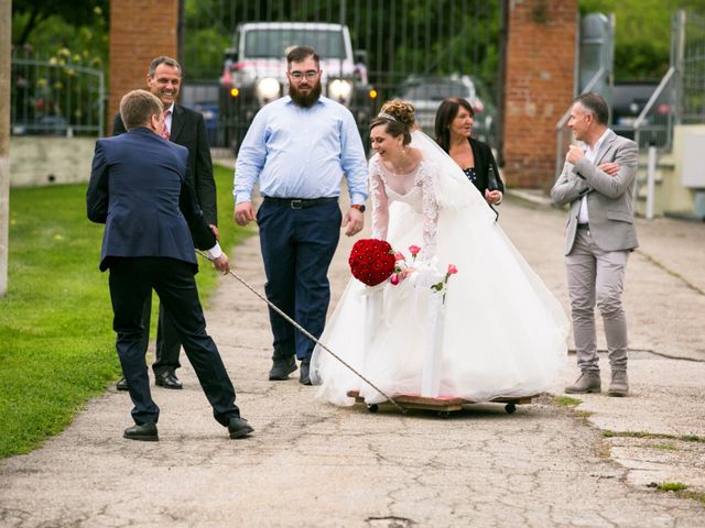 Il matrimonio di Andrea e Raluca a Costigliole d&apos;Asti, Asti 11