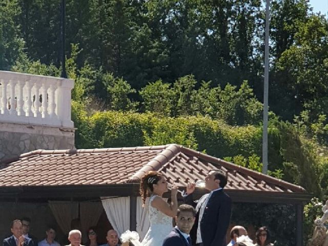 Il matrimonio di Rocco e Luciana a Avigliano, Potenza 24