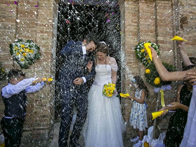 Il matrimonio di Roberto e Cinzia a Montalto delle Marche, Ascoli Piceno 31