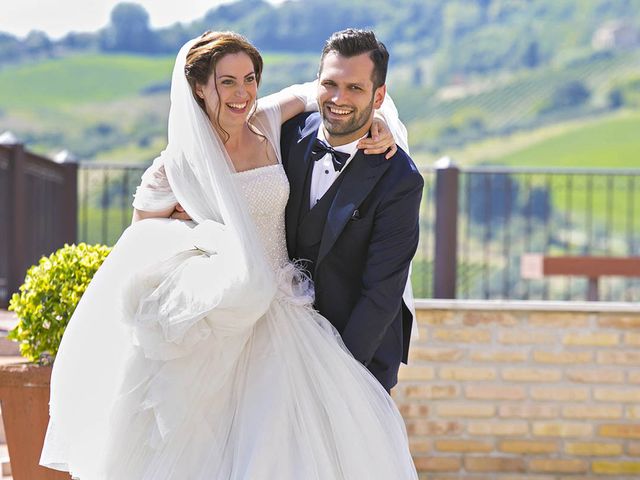 Il matrimonio di Roberto e Cinzia a Montalto delle Marche, Ascoli Piceno 44