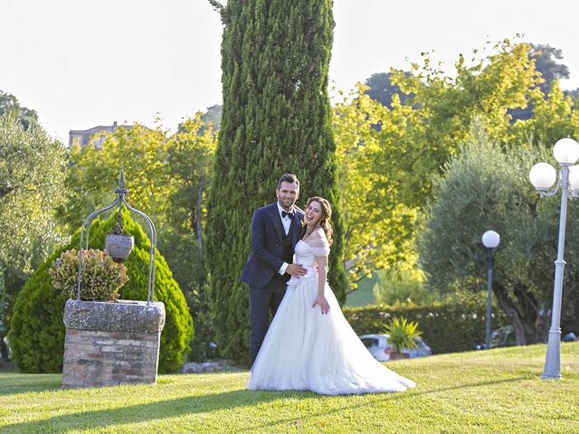 Il matrimonio di Roberto e Cinzia a Montalto delle Marche, Ascoli Piceno 62