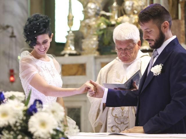 Il matrimonio di Davide e Silvia a Busto Arsizio, Varese 9