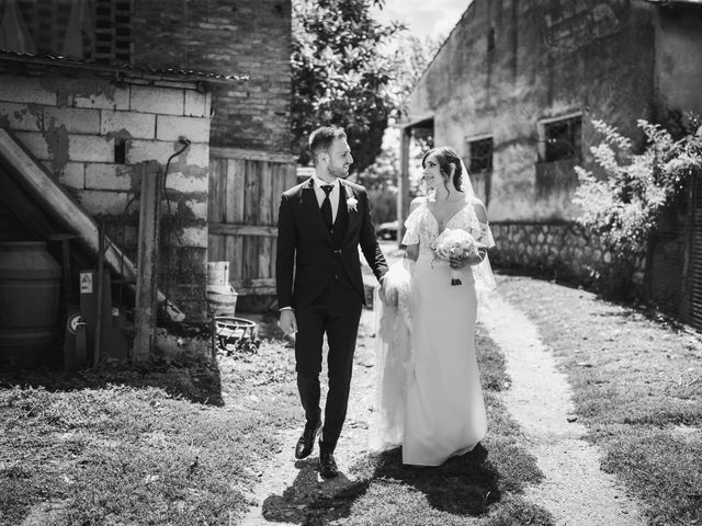 Il matrimonio di Vincenzo e Rosa a San Potito Ultra, Avellino 15