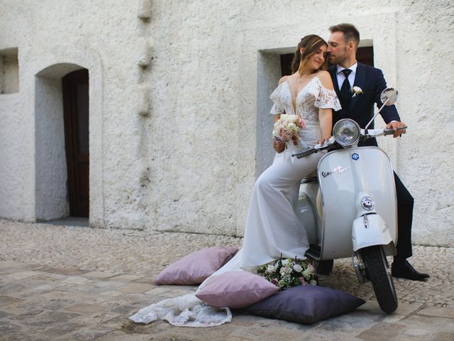 Il matrimonio di Vincenzo e Rosa a San Potito Ultra, Avellino 18