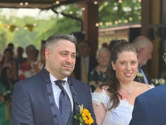 Il matrimonio di Francisco  e Sharon  a Bregnano, Como 15