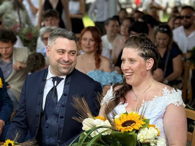 Il matrimonio di Francisco  e Sharon  a Bregnano, Como 1
