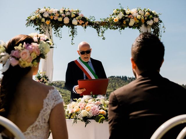 Il matrimonio di Virginia e Massimo a Carmignano, Prato 39