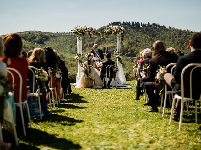 Il matrimonio di Virginia e Massimo a Carmignano, Prato 40