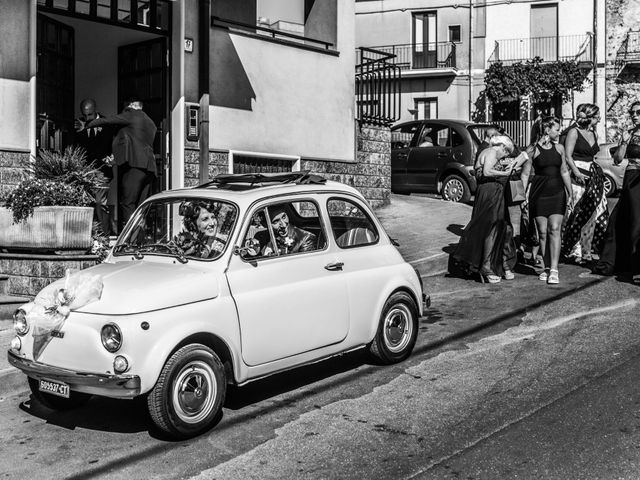 Il matrimonio di Alessandro e Elenia a Bronte, Catania 16