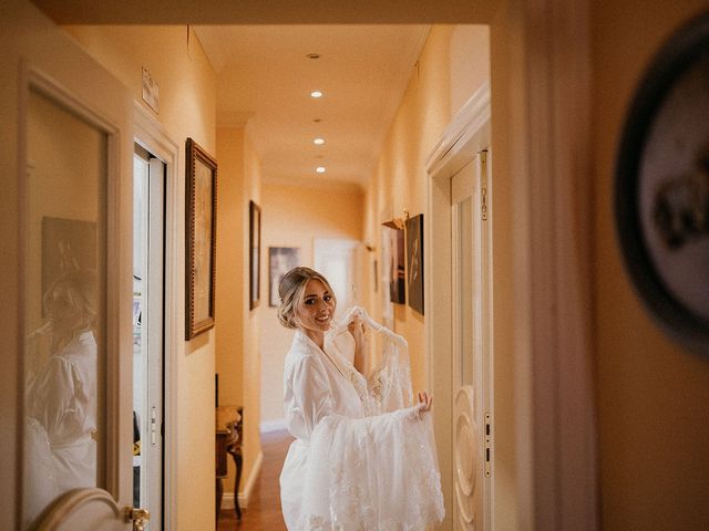 Il matrimonio di Tonia e Giuseppe a Castellammare di Stabia, Napoli 4