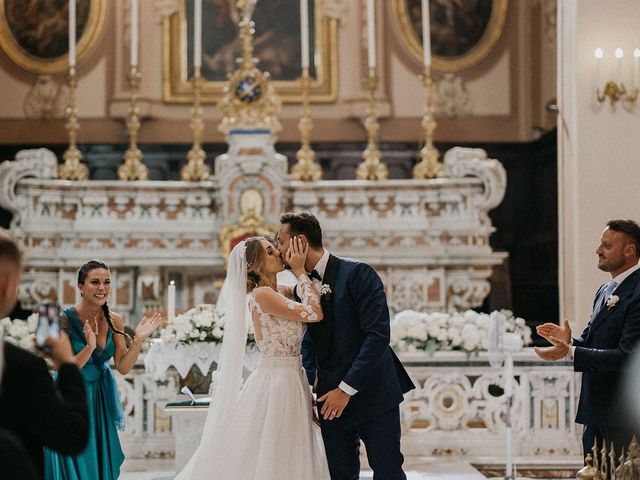 Il matrimonio di Tonia e Giuseppe a Castellammare di Stabia, Napoli 25