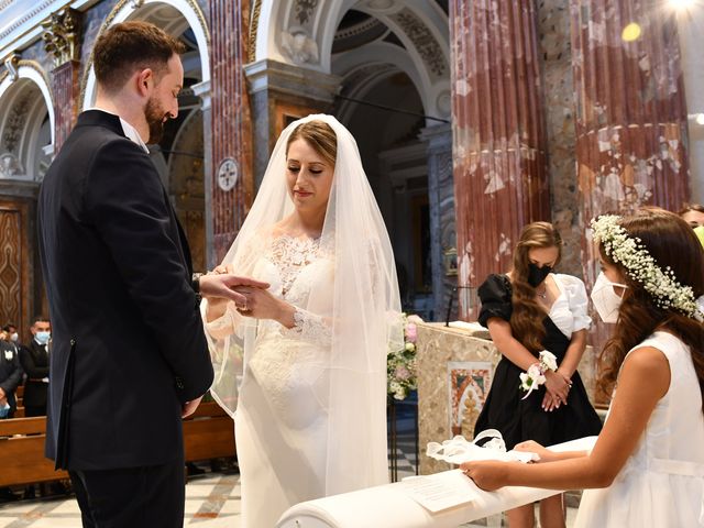 Il matrimonio di Fernando e Eleonora a Mirabella Eclano, Avellino 15