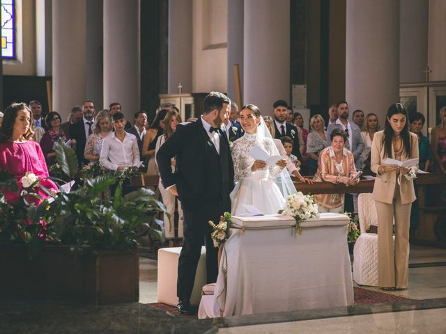 Il matrimonio di Riccardo e Ilaria a Legnano, Milano 34