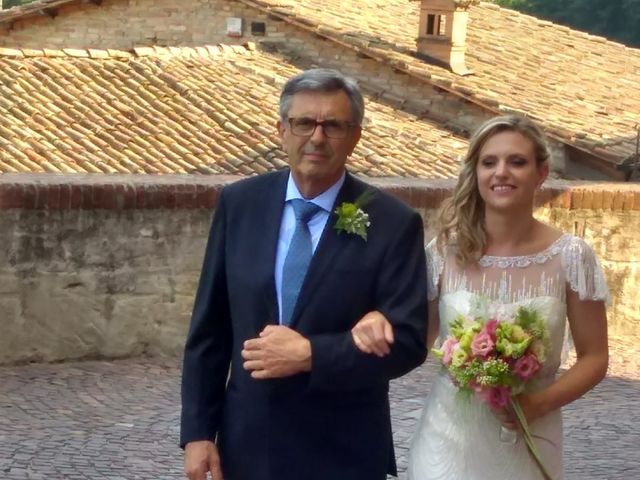 Il matrimonio di Stefano e Isabella a Barolo, Cuneo 14