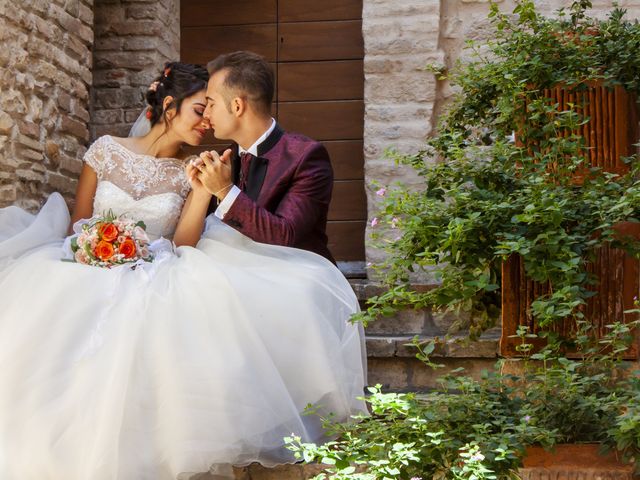 Il matrimonio di Irene e Kevin a Fermo, Fermo 17