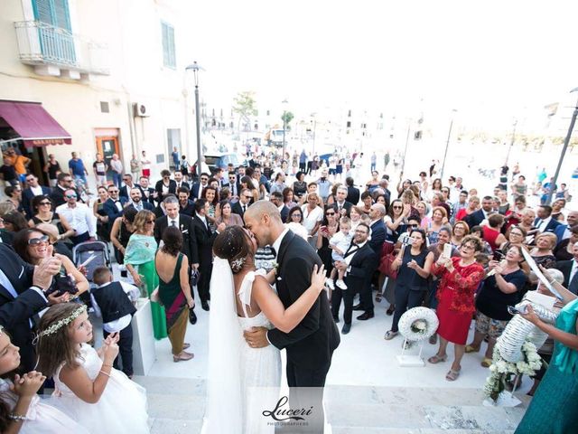 Il matrimonio di Nicola  e Viviana a Mola di Bari, Bari 8