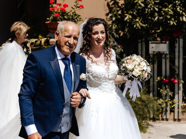 Il matrimonio di Jenny e Luca a Montecosaro, Macerata 44