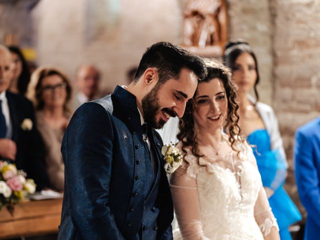 Il matrimonio di Jenny e Luca a Montecosaro, Macerata 50