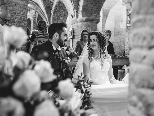 Il matrimonio di Jenny e Luca a Montecosaro, Macerata 60