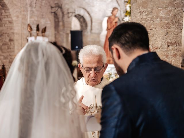 Il matrimonio di Jenny e Luca a Montecosaro, Macerata 61