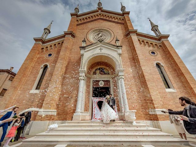 Il matrimonio di Lucio e Jessica a Arcade, Treviso 13