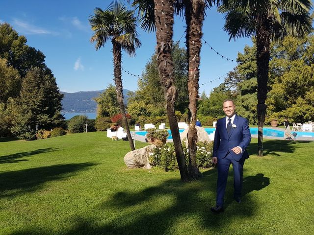 Il matrimonio di Walter e Giusy a Monvalle, Varese 7