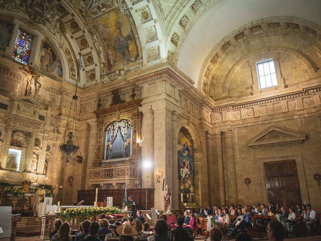 Il matrimonio di Roberto e Valentina a Montepulciano, Siena 18