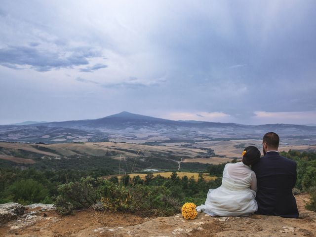 Il matrimonio di Roberto e Valentina a Montepulciano, Siena 35